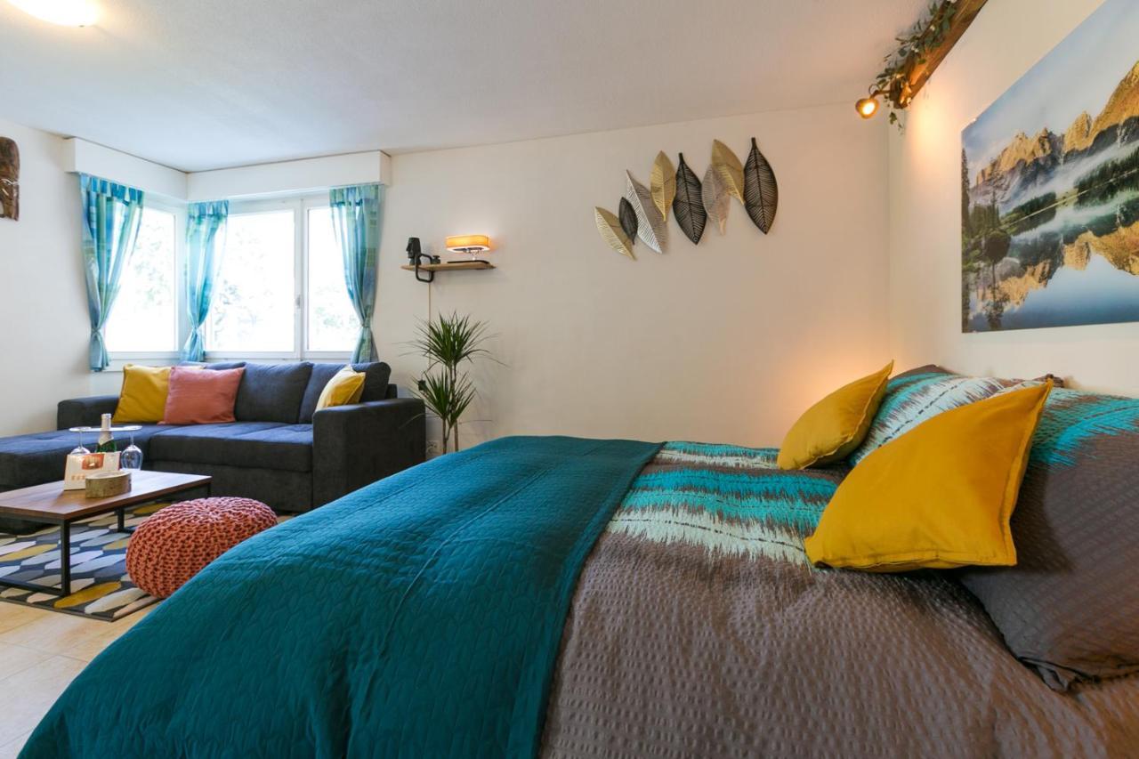 Spirit Apartments - Studio 1 - Kueche - Parkplatz Engelberg Bagian luar foto