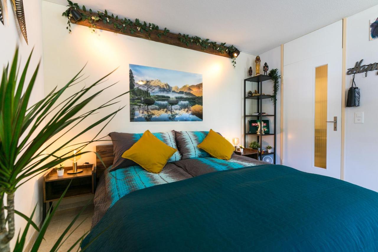 Spirit Apartments - Studio 1 - Kueche - Parkplatz Engelberg Bagian luar foto